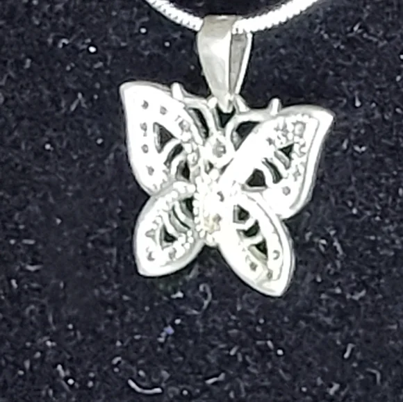 Silver Butterfly Necklace B - Picture 7 of 11